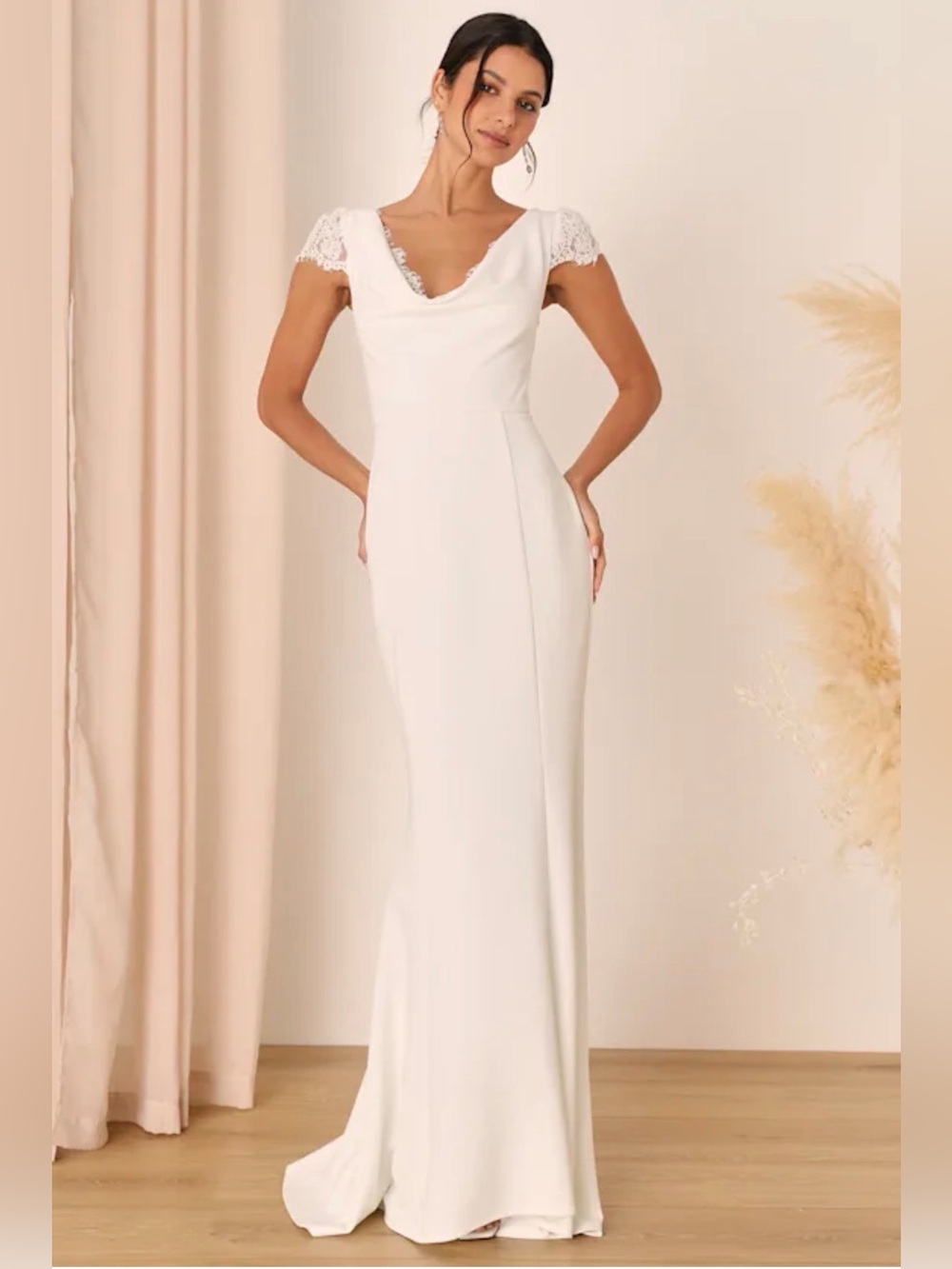 Lulu's Ivory Lace Cap Sleeve Mermaid Wedding Dress